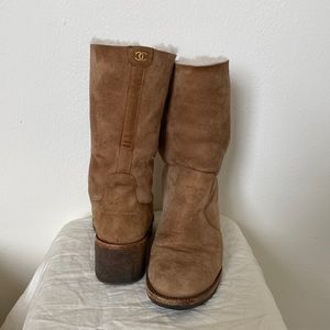 CHANEL shearling boots mid calf sz 40